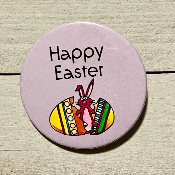 HAPPY EASTER Vintage Holiday Bunny Rabbit Pinback Button NEW - Picture 1 of 2
